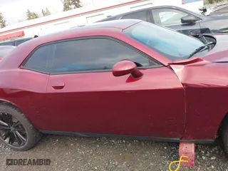 2019 Dodge Challenger SXT with VIN 2C3CDZGG8KH690401, listed as a IAAI auction lot 41313735 with 67,227 mi miles. Bid and sale history available at carsss.com. Image 14.