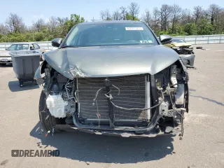 2018 Toyota Highlander LE with VIN 5TDBZRFH7JS876692, listed as a Copart auction lot 63097325 with 95,080 mi miles and Salvage title. Bid and sale history available at DreamBid. Image 5.