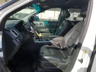 2013 Ford Explorer XLT z VIN 1FM5K7D93DGC81320, wystawiony jako Copart lot #48438665 z przebiegiem 196 740 mil mil oraz Czysty tytuł • Clean title. Historia ofert i sprzedaży dostępna na DreamBid. Obrazek 7.