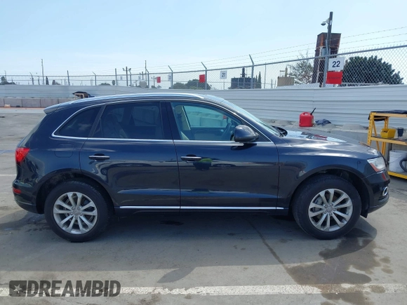 2015 Audi Q5 Premium Plus with VIN WA1LFAFP4FA018830, listed as a IAAI auction lot 41916767 with 114,234 mi miles. Bid and sale history available at carsss.com. Image 13.