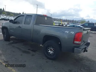 2011 GMC Sierra 1500 SLE with VIN 1GTR2VE31BZ308200, listed as a IAAI auction lot 41901331 with 184,008 mi miles and . Bid and sale history available at DreamBid. Image 3.