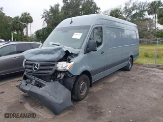 2024 Mercedes-Benz Sprinter Cargo Van with VIN W1Y4NDHY4RT175198, listed as a IAAI auction lot 40985766 with 1 mi miles. Bid and sale history available at carsss.com. Image 17.