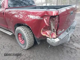 2010 Toyota Tundra 4WD Truck with VIN 5TFUM5F13AX008637, listed as a IAAI auction lot 41458700 with 212,845 mi miles. Bid and sale history available at carsss.com. Image 6.