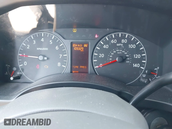 2018 Nissan NV Cargo SV z VIN 1N6AF0LYXJN809818, wystawiony jako IAAI lot #41882662 z przebiegiem 109 329 mil mil oraz . Historia ofert i sprzedaży dostępna na DreamBid. Obrazek 7.