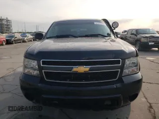 2013 Chevrolet Tahoe Commercial with VIN 1GNLC2E00DR304026, listed as a Copart auction lot 57041135 with 125,087 mi miles and Salvage title. Bid and sale history available at DreamBid. Image 5.