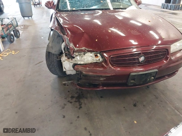 2001 Buick Regal LS with VIN 2G4WB55K711255189, listed as a IAAI auction lot 40831580 with 1 mi miles. Bid and sale history available at carsss.com. Image 6.