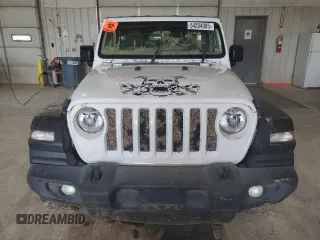 2019 Jeep Wrangler Unlimited Sport S z VIN 1C4HJXDN7KW644917, wystawiony jako Copart lot #54204085 z przebiegiem Nie podano mil oraz Szkoda całkowita • Salvage title. Historia ofert i sprzedaży dostępna na DreamBid. Obrazek 5.