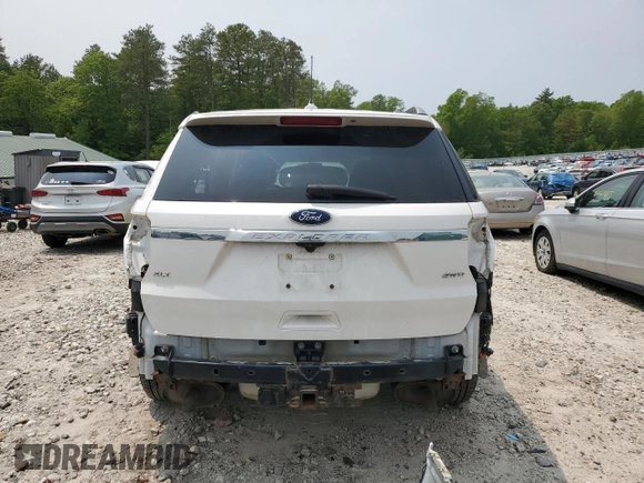 2019 Ford Explorer XLT z VIN 1FM5K8D89KGA99924, wystawiony jako Copart lot #59659405 z przebiegiem 124 613 mil mil oraz Szkoda całkowita • Salvage title. Historia ofert i sprzedaży dostępna na DreamBid. Obrazek 6.