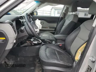 2017 Kia Soul + with VIN KNDJP3A5XH7437177, listed as a Copart auction lot 48389185 with 44,662 mi miles and Salvage Title. Bid and sale history available at carsss.com. Image 7.