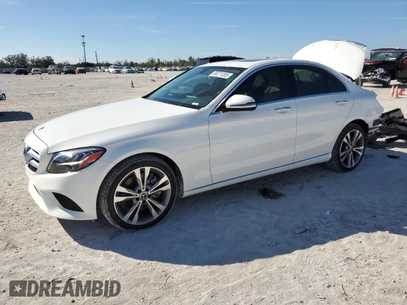 2019 Mercedes-Benz C 300 with VIN 55SWF8DB0KU304290, listed as a Copart auction lot 89271205 with 16,230 mi miles and Salvage Title. Bid and sale history available at DreamBid. Image 1.