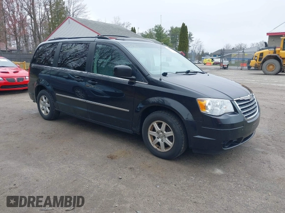 2010 Chrysler Town & Country Touring with VIN 2A4RR5D19AR170405, listed as a IAAI auction lot 42057496 with 195,211 mi miles. Bid and sale history available at carsss.com. Image 1.