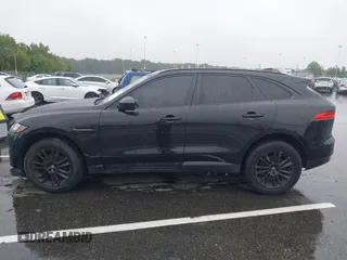 2018 Jaguar F-Pace 25t Prestige with VIN SADCK2FX8JA257821, listed as a IAAI auction lot 40053244 with 111,254 mi miles and . Bid and sale history available at DreamBid. Image 14.