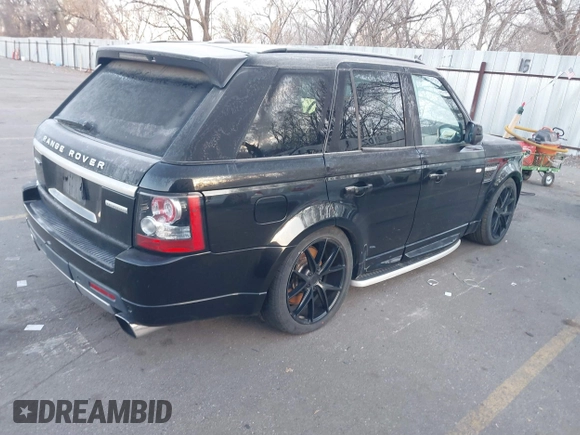 2013 Land Rover Range Rover Sport SC with VIN SALSH2E42DA795635, listed as a IAAI auction lot 41312989 with 144,698 mi miles. Bid and sale history available at carsss.com. Image 4.
