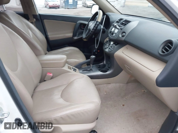 2010 Toyota RAV4 Ltd with VIN 2T3DF4DV2AW025752, listed as a IAAI auction lot 41501570 with 227,271 mi miles. Bid and sale history available at carsss.com. Image 5.