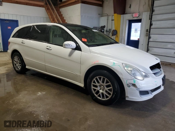 2006 Mercedes-Benz R 3.5L z VIN 4JGCB65E26A033806, wystawiony jako Copart lot #50404585 z przebiegiem 101 063 mil mil oraz Szkoda całkowita • Salvage title. Historia ofert i sprzedaży dostępna na DreamBid. Obrazek 4.