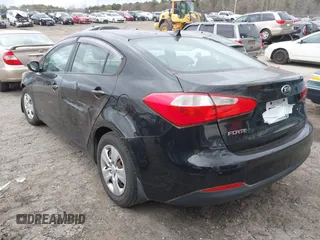 2015 Kia Forte LX with VIN KNAFK4A67F5307026, listed as a IAAI auction lot 41845331 with 163,865 mi miles. Bid and sale history available at carsss.com. Image 3.
