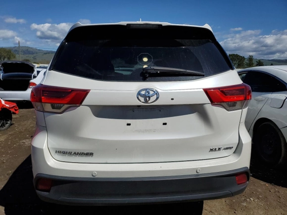 2017 Toyota Highlander XLE with VIN 5TDJZRFH0HS455970, listed as a Copart auction lot 49302845 with NaN miles and Salvage Title. Bid and sale history available at carsss.com. Image 6.