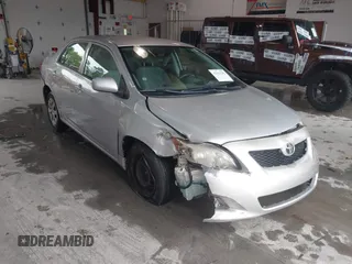2009 Toyota Corolla z VIN JTDBL40E19J021417, wystawiony jako IAAI lot #42361296 z przebiegiem 232 681 mil mil oraz . Historia ofert i sprzedaży dostępna na DreamBid. Obrazek 1.