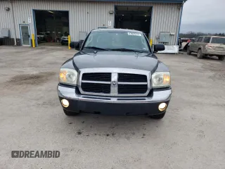 2005 Dodge Dakota SLT with VIN 1D7HW42N95S260559, listed as a Copart auction lot 47624215 with 114,398 mi miles and Salvage Title. Bid and sale history available at DreamBid. Image 5.