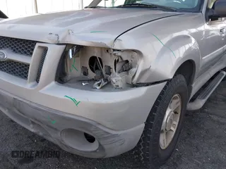 2003 Ford Explorer Sport Trac XLS с VIN 1FMZU67EX3UB37102, выставлен на аукционе IAAI как лот 42129030 с пробегом 145 919 миль миль и . История ставок и продаж доступна на DreamBid. Изображение 6.