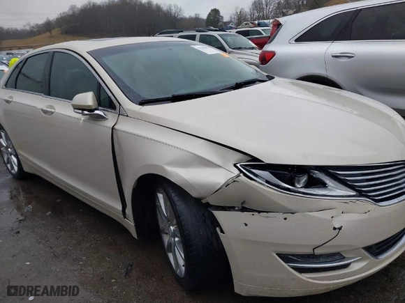 2016 Lincoln MKZ with VIN 3LN6L2J94GR604912, listed as a IAAI auction lot 41563878 with 110,595 mi miles. Bid and sale history available at carsss.com. Image 6.