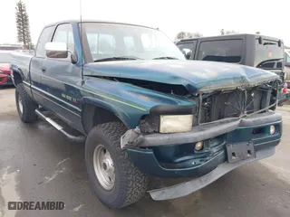 1996 Dodge Ram 1500 with VIN 3B7HF13Y8TG139415, listed as a IAAI auction lot 41494042 with 102,373 mi miles. Bid and sale history available at carsss.com. Image 1.