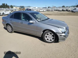 2005 Mercedes-Benz C 320 with VIN WDBRF64J15F602520, listed as a Copart auction lot 48212235 with 136,330 mi miles and Salvage Title. Bid and sale history available at DreamBid. Image 4.