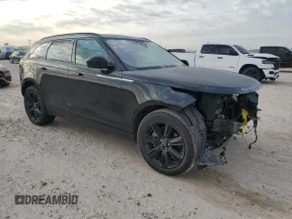 2018 Land Rover Range Rover Velar S with VIN SALYB2RV4JA743899, listed as a Copart auction lot 53157655 with 32,551 mi miles and Salvage Title. Bid and sale history available at carsss.com. Image 4.