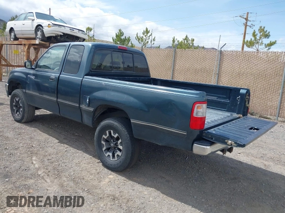 1996 Toyota T100 DX with VIN JT4UN22D9T0034196, listed as a IAAI auction lot 41969849 with 211,309 mi miles and . Bid and sale history available at carsss.com. Image 3.