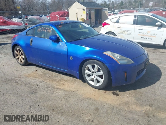 2005 Nissan 350Z Touring with VIN JN1AZ34DX5M601251, listed as a IAAI auction lot 41762746 with 108,855 mi miles. Bid and sale history available at carsss.com. Image 1.