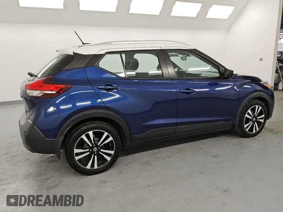 2020 Nissan Kicks SV with VIN 3N1CP5CV7LL478942, listed as a Copart auction lot 54542495 with 114,745 mi miles and Clean Title. Bid and sale history available at carsss.com. Image 3.