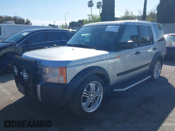 2005 Land Rover LR3 SE with VIN SALAA25495A301854, listed as a IAAI auction lot 41839807 with 79,263 mi miles and . Bid and sale history available at DreamBid. Image 2.