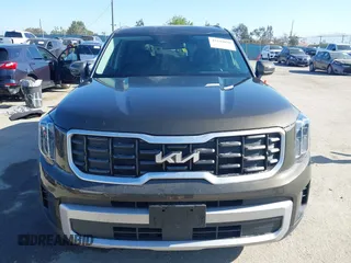 2023 Kia Telluride S with VIN 5XYP6DGC2PG387093, listed as a IAAI auction lot 42299026 with 12,895 mi miles and . Bid and sale history available at DreamBid. Image 12.