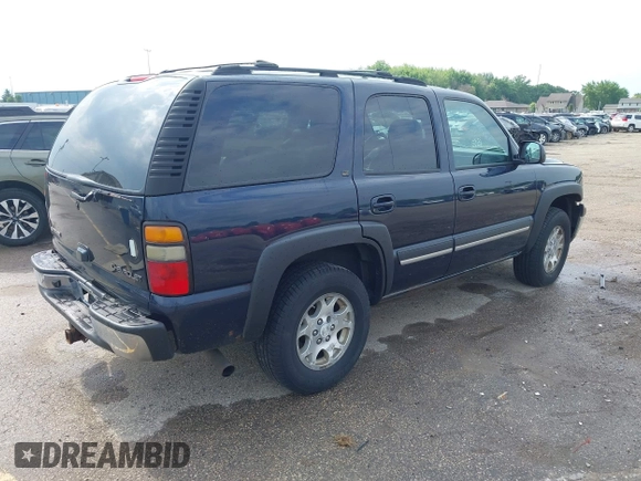 2005 Chevrolet Tahoe LS z VIN 1GNEK13T75J104358, wystawiony jako IAAI lot #42456378 z przebiegiem 213 558 mil mil oraz . Historia ofert i sprzedaży dostępna na DreamBid. Obrazek 4.
