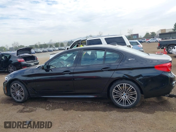2019 BMW 5 Series 530e with VIN WBAJA9C59KB389304, listed as a IAAI auction lot 41562928 with 64,137 mi miles and . Bid and sale history available at DreamBid. Image 14.