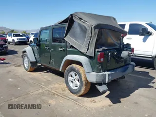 2007 Jeep Wrangler Unlimited X with VIN 1J4GA39107L186926, listed as a IAAI auction lot 42094175 with 191,810 mi miles and . Bid and sale history available at DreamBid. Image 3.