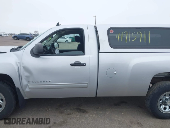 2012 Chevrolet Silverado 1500 LT with VIN 1GCNKSE04CZ182287, listed as a IAAI auction lot 41915911 with 125,217 mi miles. Bid and sale history available at carsss.com. Image 14.