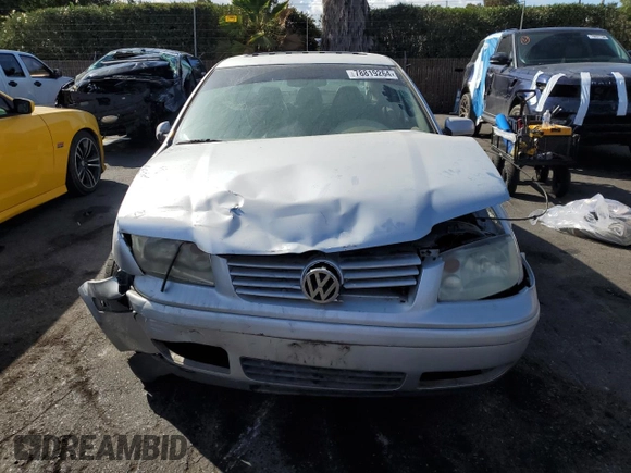 2003 Volkswagen Jetta Sedan GLS with VIN 3VWSK69M83M102477, listed as a Copart auction lot 78819264 with 251,394 mi miles and Salvage Title. Bid and sale history available at carsss.com. Image 5.