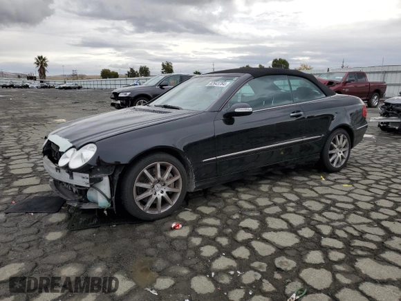 2007 Mercedes-Benz CLK 350 with VIN WDBTK56F27F207673, listed as a Copart auction lot 82643764 with 84,260 mi miles and Salvage Title. Bid and sale history available at DreamBid. Image 1.