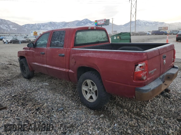 2006 Dodge Dakota ST with VIN 1D7HE28N06S523778, listed as a Copart auction lot 71536704 with 215,605 mi miles and Salvage Title. Bid and sale history available at carsss.com. Image 2.