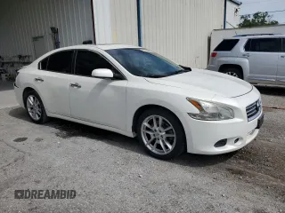 2013 Nissan Maxima SV z VIN 1N4AA5AP7DC804140, wystawiony jako Copart lot #62725345 z przebiegiem 123 264 mil mil oraz Szkoda całkowita • Salvage title. Historia ofert i sprzedaży dostępna na DreamBid. Obrazek 4.