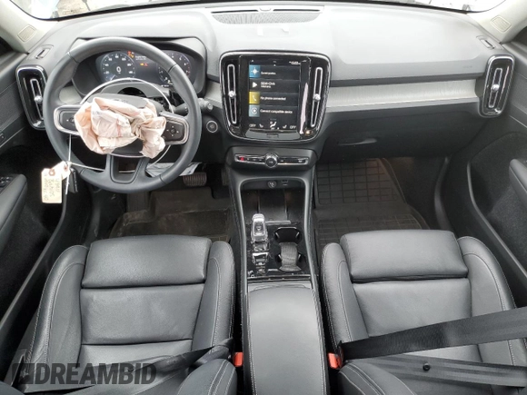 2021 Volvo XC40 Inscription с VIN YV4162UL7M2543503, выставлен на аукционе Copart как лот 87210554 с пробегом 39 461 миль миль и Списание • Salvage title. История ставок и продаж доступна на DreamBid. Изображение 8.