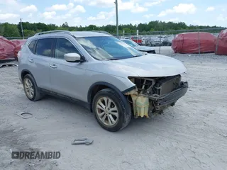 2014 Nissan Rogue SV with VIN 5N1AT2MT1EC863385, listed as a IAAI auction lot 42091681 with 167,761 mi miles. Bid and sale history available at carsss.com. Image 1.