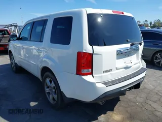 2013 Honda Pilot EX-L with VIN 5FNYF3H59DB023268, listed as a IAAI auction lot 41820375 with 157,097 mi miles. Bid and sale history available at carsss.com. Image 3.