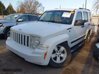 2009 Jeep Liberty Sport with VIN 1J8GN28K59W529870, listed as a IAAI auction lot 41745091 with 115,914 mi miles. Bid and sale history available at carsss.com. Image 18.