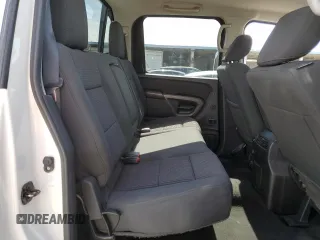2015 Nissan Titan SE with VIN 1N6AA0ED5FN514397, listed as a Copart auction lot 58356325 with 70,102 mi miles and Salvage title. Bid and sale history available at DreamBid. Image 10.