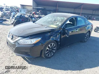 2018 Nissan Altima SR with VIN 1N4AL3AP8JC282175, listed as a IAAI auction lot 41238328 with 117,198 mi miles and . Bid and sale history available at carsss.com. Image 17.