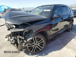 2022 BMW X5 xDrive40i with VIN 5UXCR6C07N9K73293, listed as a Copart auction lot 52586105 with 67,528 mi miles and Salvage Title. Bid and sale history available at carsss.com. Image 1.