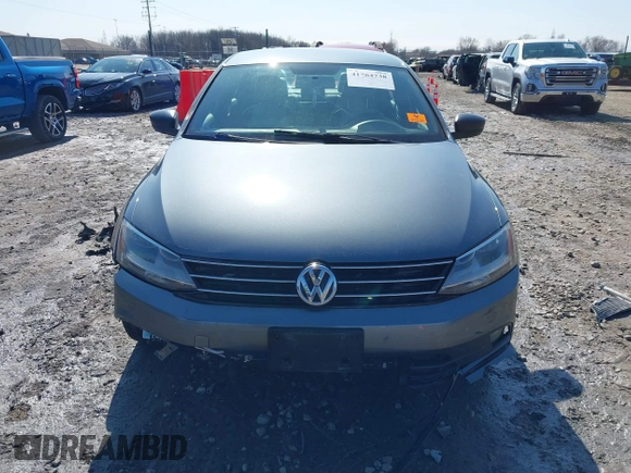 2015 Volkswagen Jetta SE z VIN 3VWD17AJ2FM203540, wystawiony jako IAAI lot #41764738 z przebiegiem Nie podano mil oraz . Historia ofert i sprzedaży dostępna na DreamBid. Obrazek 6.