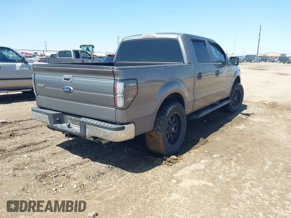 2010 Ford F-150 XL with VIN 1FTEW1C87AKA22952, listed as a IAAI auction lot 41899670 with 167,618 mi miles. Bid and sale history available at carsss.com. Image 4.